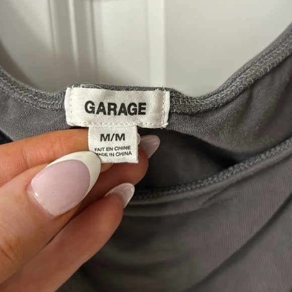 women’s grey top - Picture 2 of 3